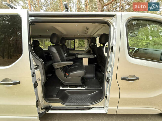 Сірий Рено Трафік, об'ємом двигуна 2 л та пробігом 135 тис. км за 34800 $, фото 93 на Automoto.ua