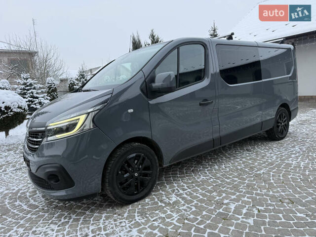 Сірий Рено Трафік, об'ємом двигуна 2 л та пробігом 199 тис. км за 29900 $, фото 116 на Automoto.ua