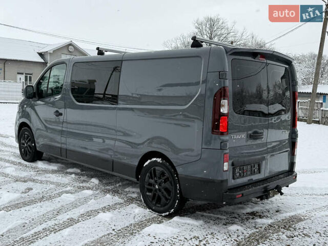 Сірий Рено Трафік, об'ємом двигуна 2 л та пробігом 199 тис. км за 29900 $, фото 10 на Automoto.ua