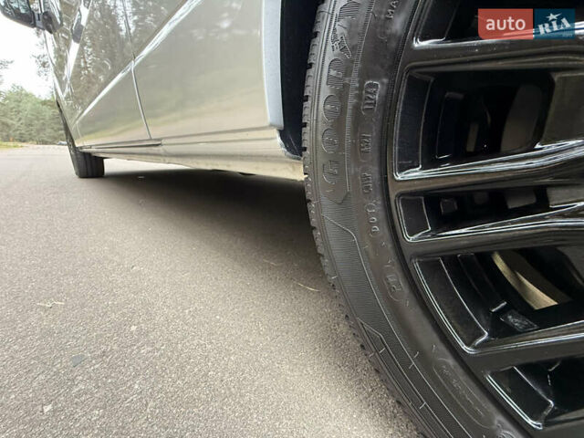Сірий Рено Трафік, об'ємом двигуна 2 л та пробігом 135 тис. км за 34800 $, фото 33 на Automoto.ua