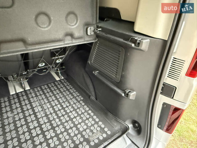Сірий Рено Трафік, об'ємом двигуна 2 л та пробігом 135 тис. км за 34800 $, фото 101 на Automoto.ua