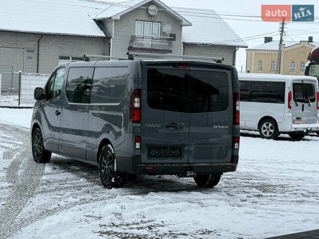 Сірий Рено Трафік, об'ємом двигуна 2 л та пробігом 199 тис. км за 29900 $, фото 98 на Automoto.ua