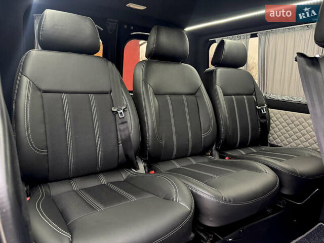 Серый Рено Трафик, объемом двигателя 2 л и пробегом 93 тыс. км за 25999 $, фото 54 на Automoto.ua