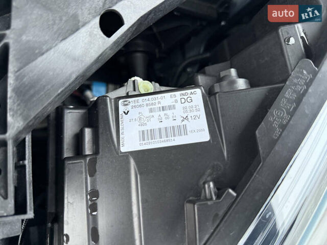 Серый Рено Трафик, объемом двигателя 2 л и пробегом 210 тыс. км за 24300 $, фото 20 на Automoto.ua