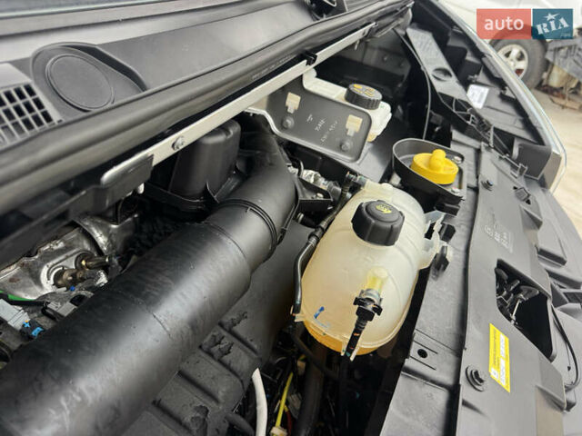 Серый Рено Трафик, объемом двигателя 2 л и пробегом 93 тыс. км за 25999 $, фото 17 на Automoto.ua