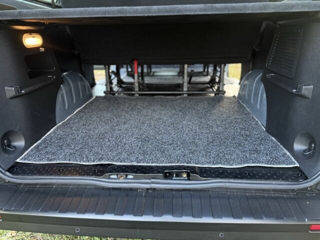 Серый Рено Трафик, объемом двигателя 2 л и пробегом 146 тыс. км за 28500 $, фото 17 на Automoto.ua