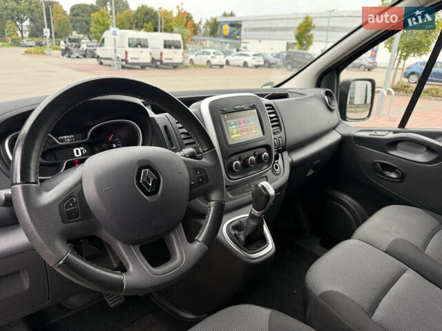 Сірий Рено Трафік, об'ємом двигуна 2 л та пробігом 219 тис. км за 21999 $, фото 19 на Automoto.ua