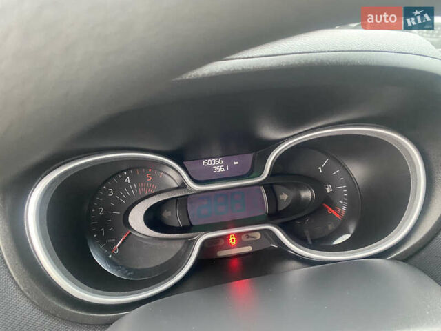 Серый Рено Трафик, объемом двигателя 2 л и пробегом 150 тыс. км за 22500 $, фото 27 на Automoto.ua