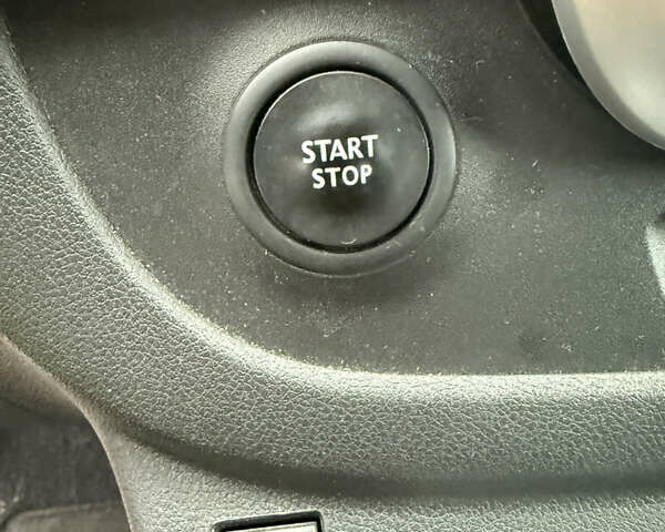 Сірий Рено Трафік, об'ємом двигуна 2 л та пробігом 219 тис. км за 21999 $, фото 25 на Automoto.ua