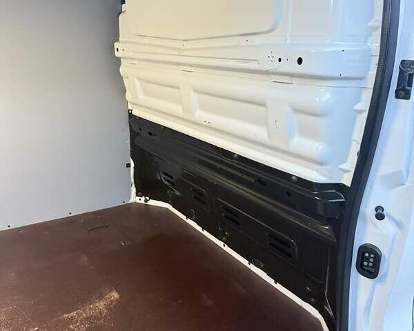 Серый Рено Трафик, объемом двигателя 2 л и пробегом 226 тыс. км за 18900 $, фото 21 на Automoto.ua