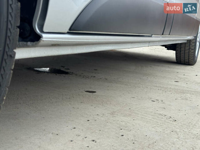 Серый Рено Трафик, объемом двигателя 2 л и пробегом 93 тыс. км за 25999 $, фото 23 на Automoto.ua