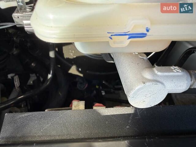 Серый Рено Трафик, объемом двигателя 2 л и пробегом 205 тыс. км за 25700 $, фото 63 на Automoto.ua