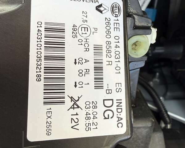 Серый Рено Трафик, объемом двигателя 2 л и пробегом 205 тыс. км за 25700 $, фото 56 на Automoto.ua