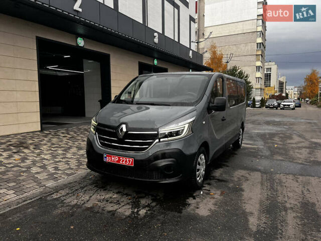 Сірий Рено Трафік, об'ємом двигуна 2 л та пробігом 227 тис. км за 26770 $, фото 8 на Automoto.ua