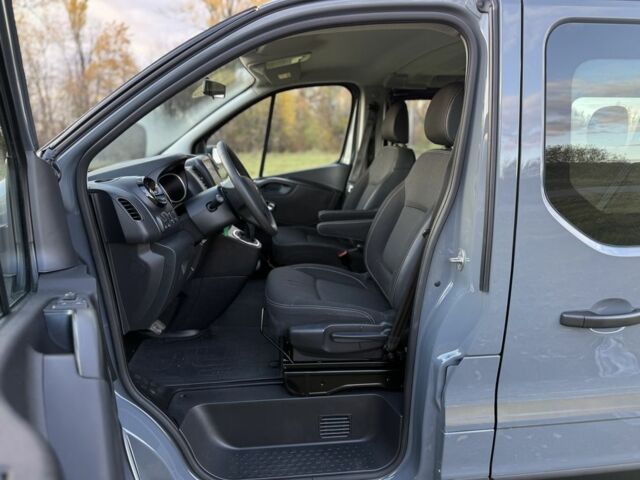 Серый Рено Трафик, объемом двигателя 2 л и пробегом 146 тыс. км за 28500 $, фото 9 на Automoto.ua