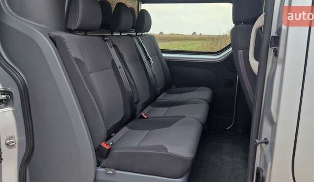 Серый Рено Трафик, объемом двигателя 2 л и пробегом 204 тыс. км за 24300 $, фото 18 на Automoto.ua