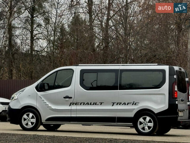 Серый Рено Трафик, объемом двигателя 2 л и пробегом 93 тыс. км за 25999 $, фото 11 на Automoto.ua