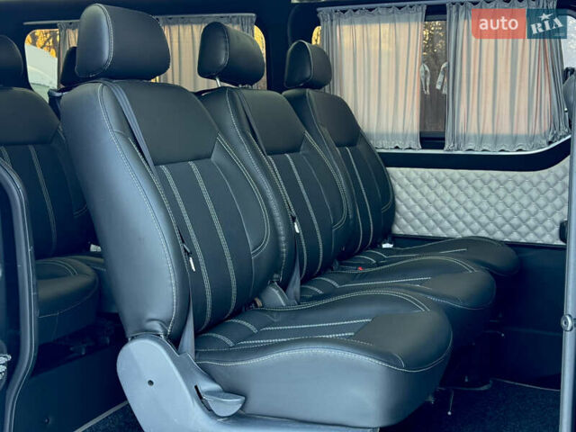 Сірий Рено Трафік, об'ємом двигуна 2 л та пробігом 166 тис. км за 24999 $, фото 39 на Automoto.ua