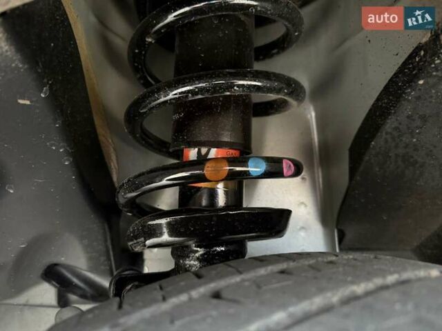 Сірий Рено Трафік, об'ємом двигуна 2 л та пробігом 150 тис. км за 28800 $, фото 60 на Automoto.ua