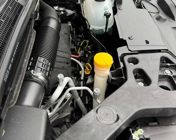 Сірий Рено Трафік, об'ємом двигуна 2 л та пробігом 150 тис. км за 28800 $, фото 65 на Automoto.ua