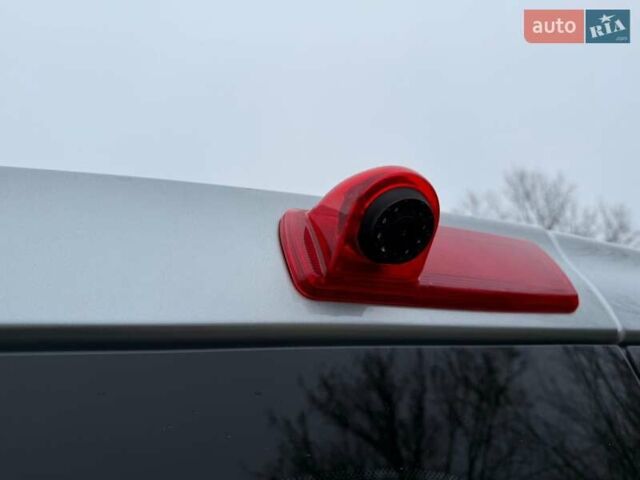 Сірий Рено Трафік, об'ємом двигуна 2 л та пробігом 150 тис. км за 28800 $, фото 14 на Automoto.ua