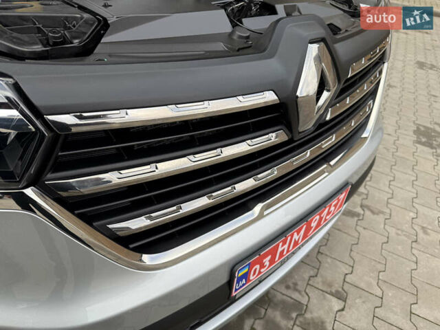 Серый Рено Трафик, объемом двигателя 2 л и пробегом 150 тыс. км за 29900 $, фото 57 на Automoto.ua