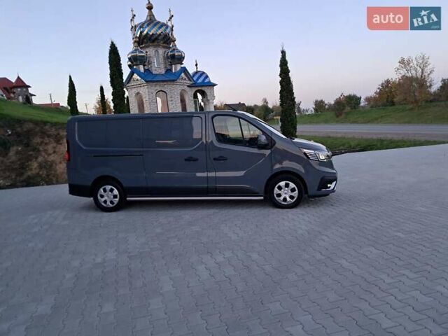 Сірий Рено Трафік, об'ємом двигуна 2 л та пробігом 37 тис. км за 27700 $, фото 38 на Automoto.ua