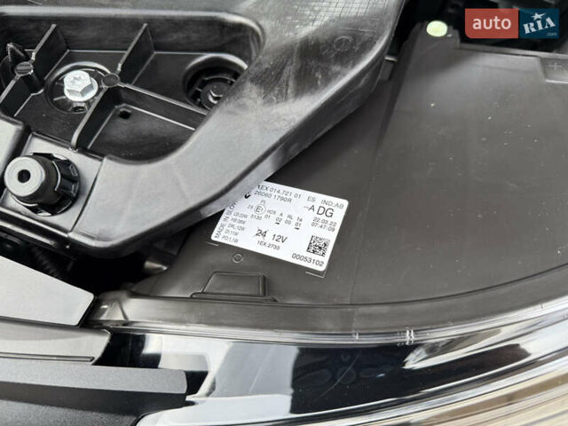 Серый Рено Трафик, объемом двигателя 2 л и пробегом 150 тыс. км за 29900 $, фото 55 на Automoto.ua