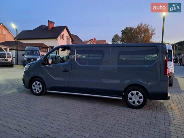 Сірий Рено Трафік, об'ємом двигуна 2 л та пробігом 37 тис. км за 27700 $, фото 8 на Automoto.ua