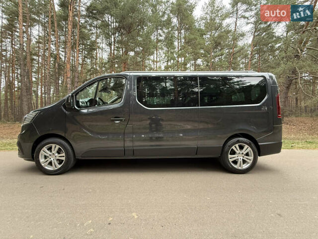 Серый Рено Трафик, объемом двигателя 2 л и пробегом 125 тыс. км за 32800 $, фото 8 на Automoto.ua