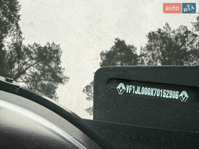 Серый Рено Трафик, объемом двигателя 2 л и пробегом 125 тыс. км за 32800 $, фото 54 на Automoto.ua