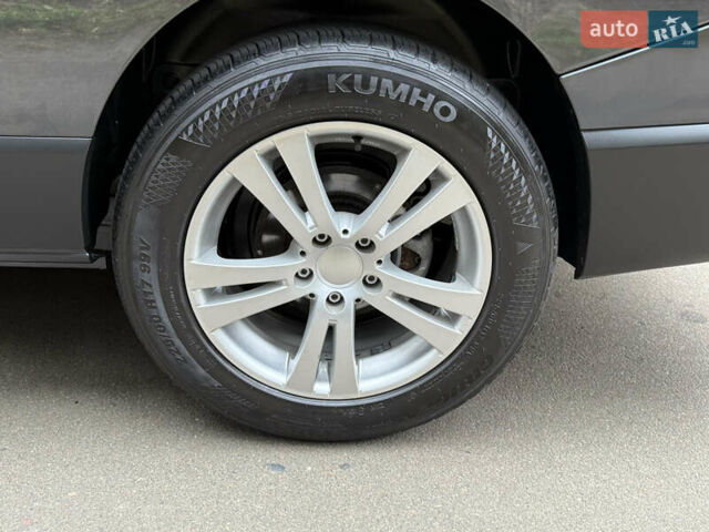 Серый Рено Трафик, объемом двигателя 2 л и пробегом 125 тыс. км за 32800 $, фото 19 на Automoto.ua