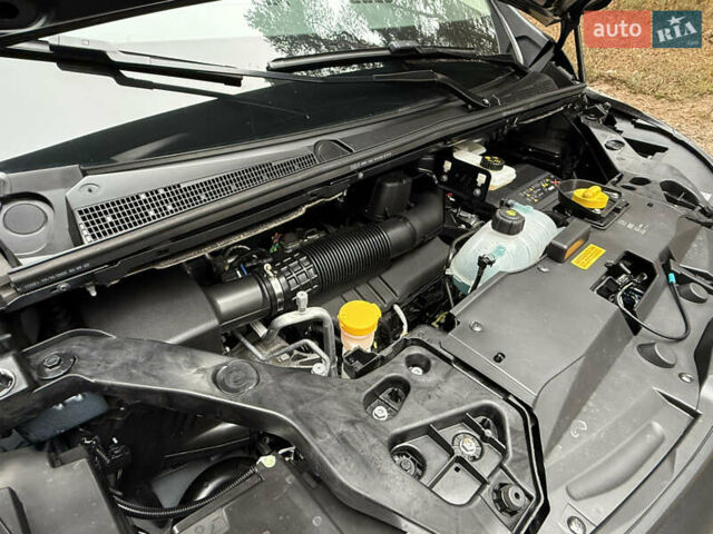 Серый Рено Трафик, объемом двигателя 2 л и пробегом 125 тыс. км за 32800 $, фото 57 на Automoto.ua