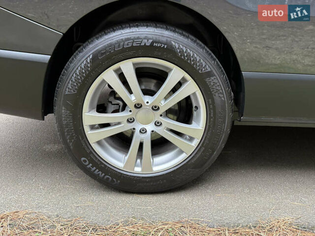 Серый Рено Трафик, объемом двигателя 2 л и пробегом 125 тыс. км за 32800 $, фото 18 на Automoto.ua