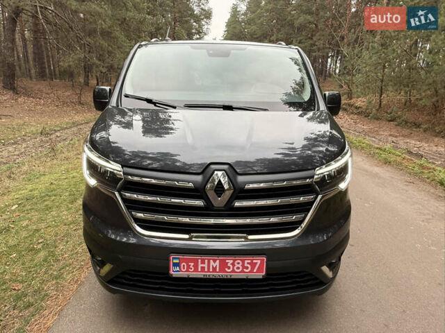 Серый Рено Трафик, объемом двигателя 2 л и пробегом 125 тыс. км за 32800 $, фото 27 на Automoto.ua