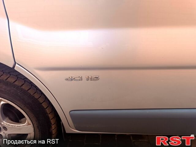 Серый Рено Трафик, объемом двигателя 2 л и пробегом 320 тыс. км за 11700 $, фото 5 на Automoto.ua