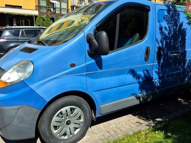 Синій Рено Трафік, об'ємом двигуна 2 л та пробігом 350 тис. км за 5300 $, фото 8 на Automoto.ua
