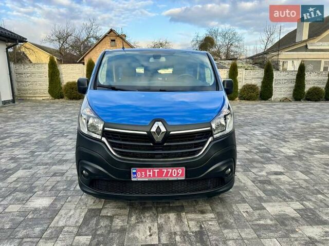 Синий Рено Трафик, объемом двигателя 2 л и пробегом 178 тыс. км за 16300 $, фото 6 на Automoto.ua