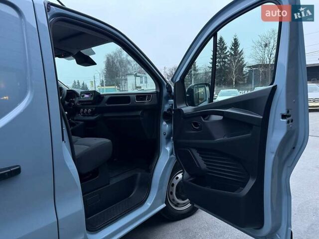 Синій Рено Трафік, об'ємом двигуна 2 л та пробігом 52 тис. км за 19700 $, фото 36 на Automoto.ua