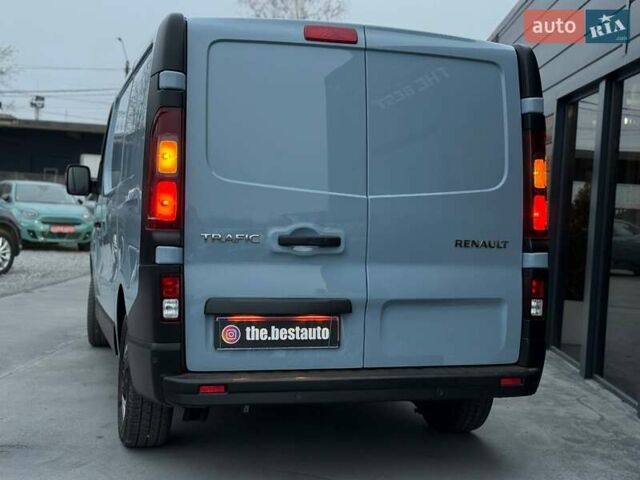 Синій Рено Трафік, об'ємом двигуна 2 л та пробігом 52 тис. км за 19700 $, фото 8 на Automoto.ua