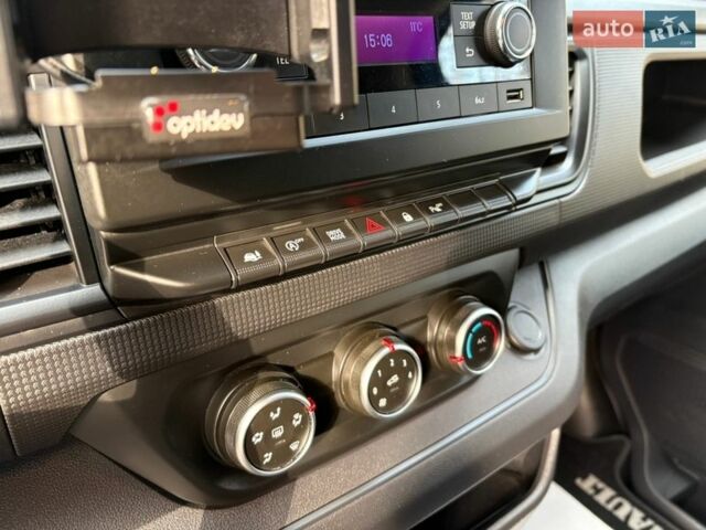 Синій Рено Трафік, об'ємом двигуна 2 л та пробігом 90 тис. км за 25900 $, фото 59 на Automoto.ua