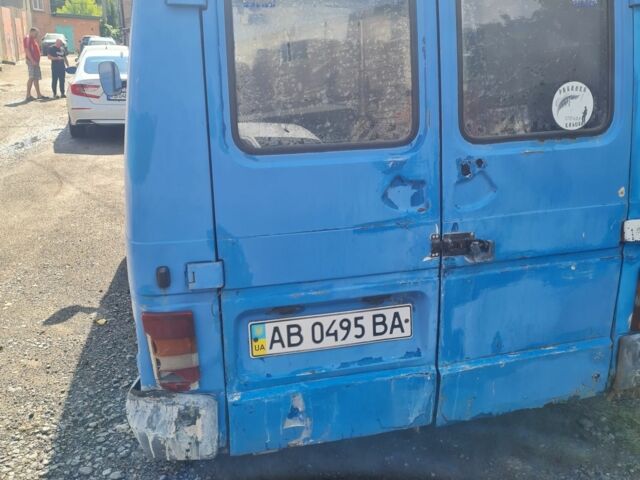 Рено Трафик 1990 в Виннице на Automoto.ua Синий Рено Трафик, объемом двигателя 0 л и пробегом 400 тыс. км за 950 $, фото 4 на Automoto.ua
