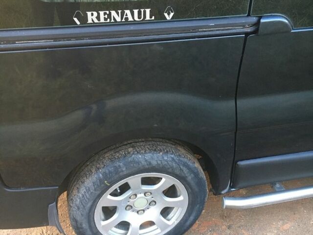 Рено Трафик 2002 в Черновцах на Automoto.ua Синий Рено Трафик, объемом двигателя 1.9 л и пробегом 438 тыс. км за 7600 $, фото 3 на Automoto.ua