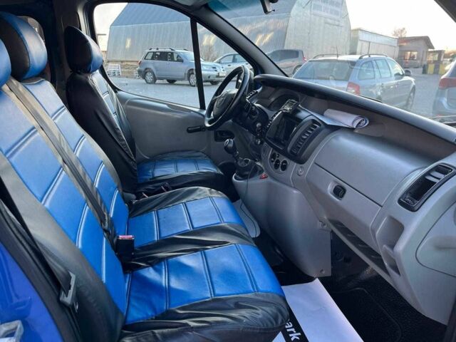 Синий Рено Трафик, объемом двигателя 1.9 л и пробегом 312 тыс. км за 5100 $, фото 13 на Automoto.ua