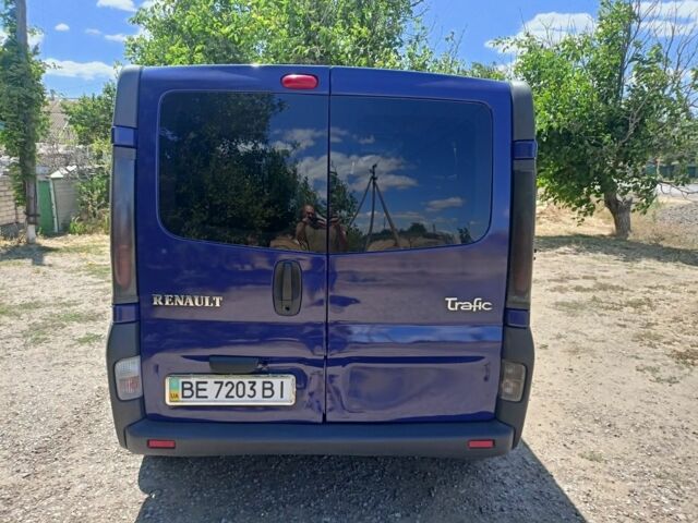 Рено Трафик 2004 в Баштанке на Automoto.ua Синий Рено Трафик, объемом двигателя 1.9 л и пробегом 10 тыс. км за 6500 $, фото 3 на Automoto.ua