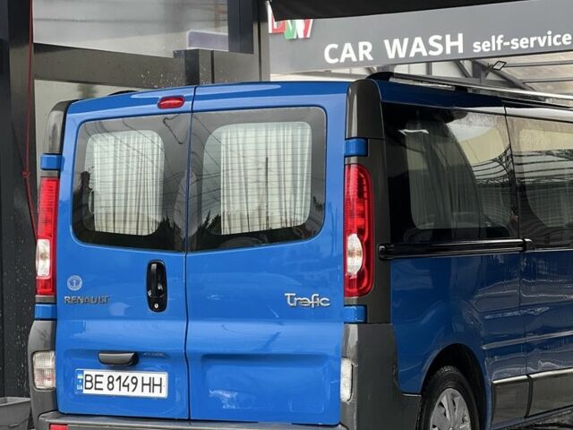Рено Трафік 2007 у Одесі на Automoto.ua Синій Рено Трафік, об'ємом двигуна 2 л та пробігом 217 тис. км за 11299 $, фото 1 на Automoto.ua