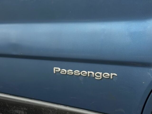 Синий Рено Трафик, объемом двигателя 2 л и пробегом 300 тыс. км за 4750 $, фото 8 на Automoto.ua