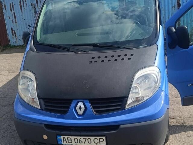 Синий Рено Трафик, объемом двигателя 2 л и пробегом 334 тыс. км за 7400 $, фото 1 на Automoto.ua