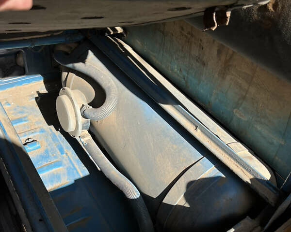 Синий Рено Трафик, объемом двигателя 0 л и пробегом 100 тыс. км за 567 $, фото 4 на Automoto.ua