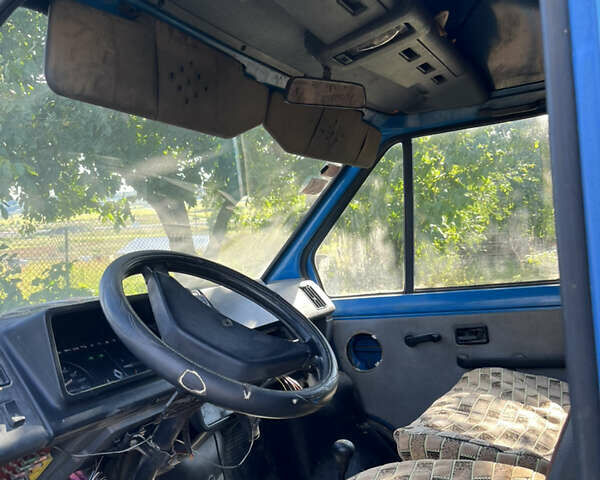 Синий Рено Трафик, объемом двигателя 0 л и пробегом 100 тыс. км за 567 $, фото 6 на Automoto.ua